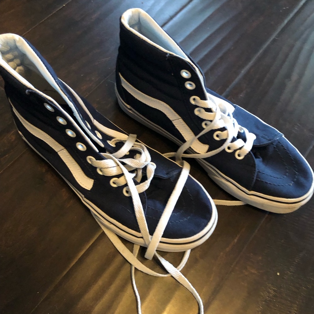 Vans Low-Top Canvas Sneakers in Cream and Black